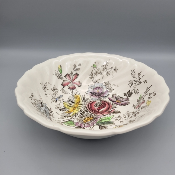 Vintage Johnson Brothers Sheraton Floral Center Serving Bowl Vintage Johnson Bro - Picture 12 of 12